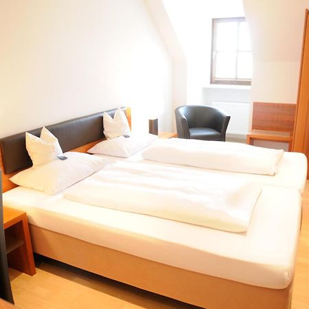 Boardinghouse Wadenspanner Altdorf  Exterior foto