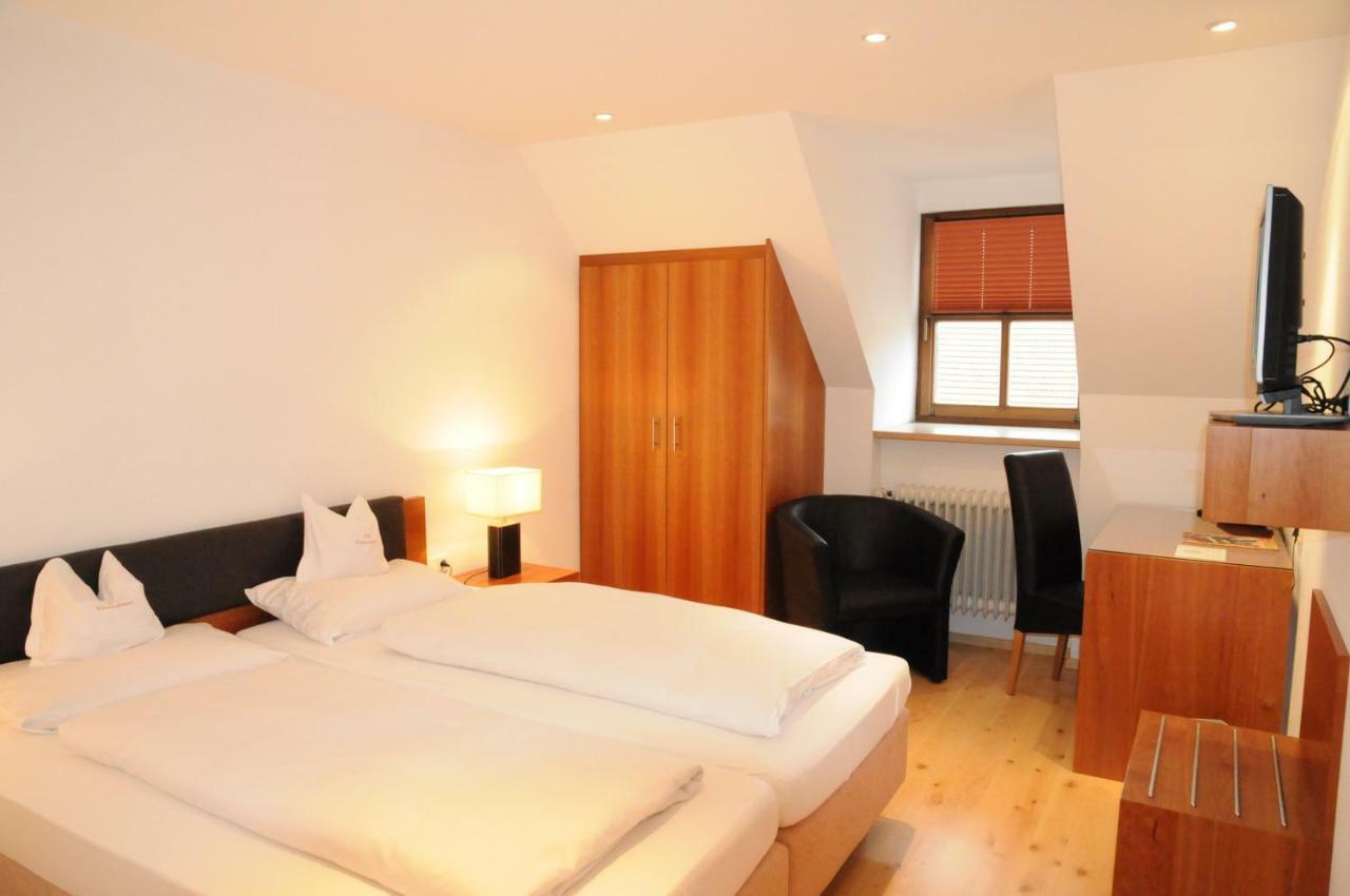 Boardinghouse Wadenspanner Altdorf  Exterior foto